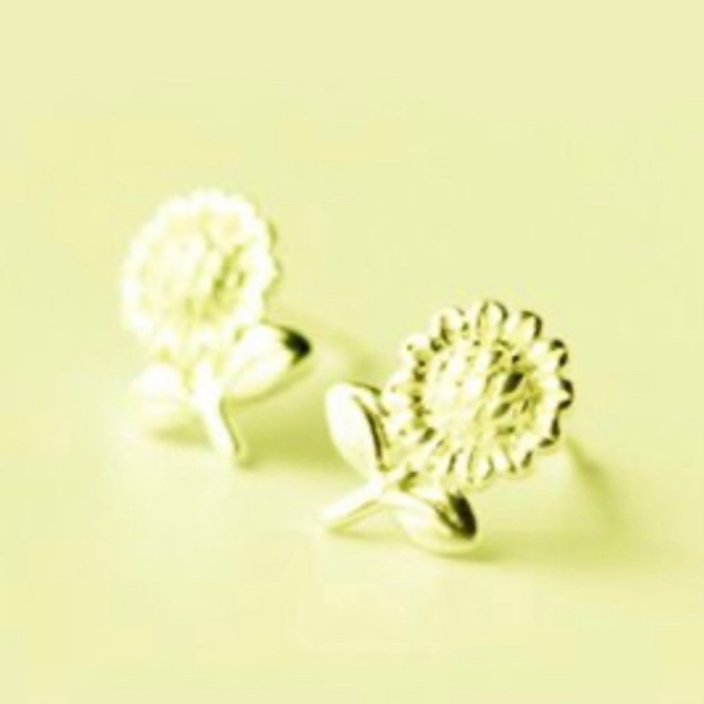Sunflower Studs